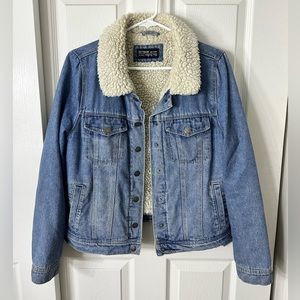 Cotton On Sherpa Jean Jacket Size 6